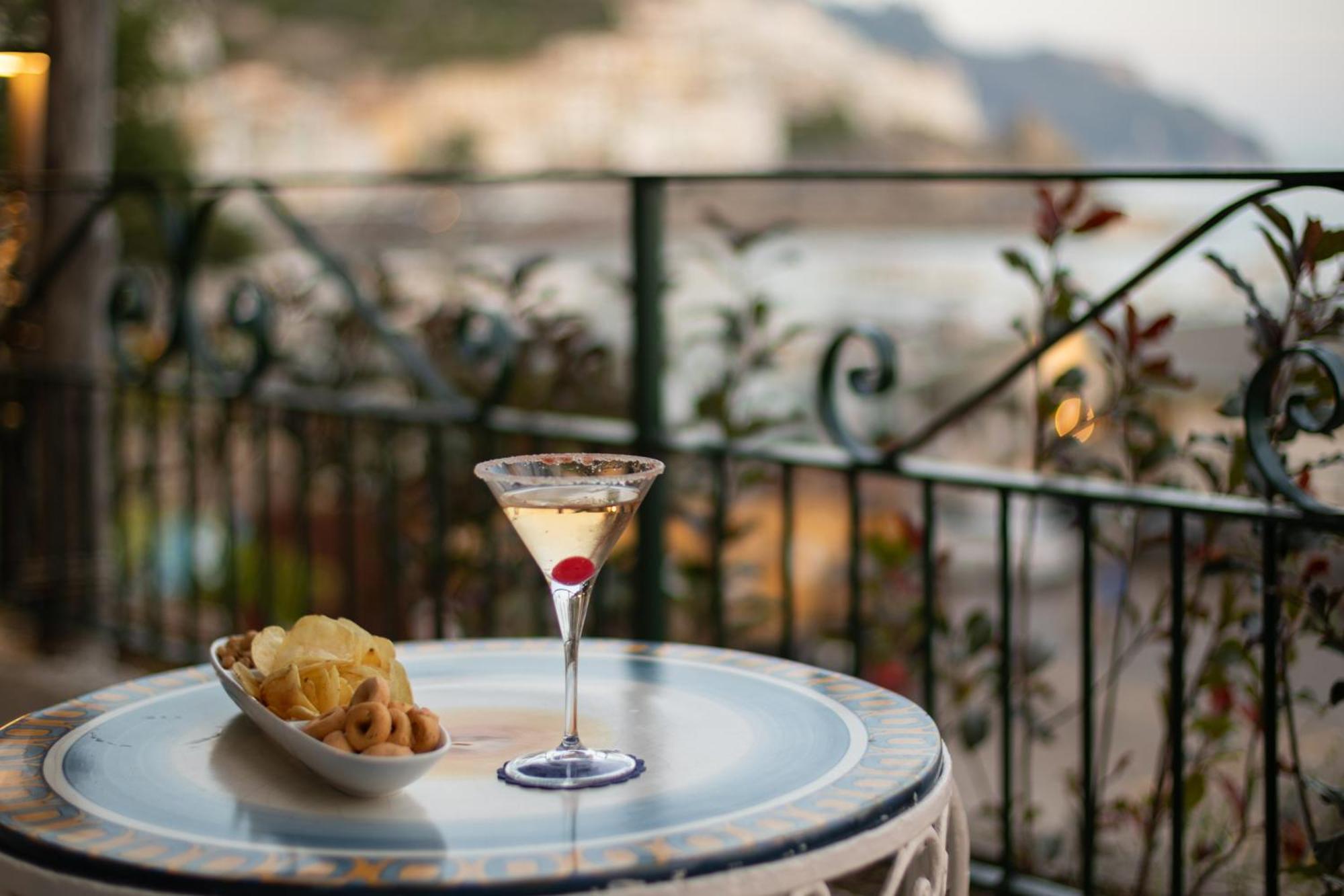 Hotel Aurora Amalfi Eksteriør bilde
