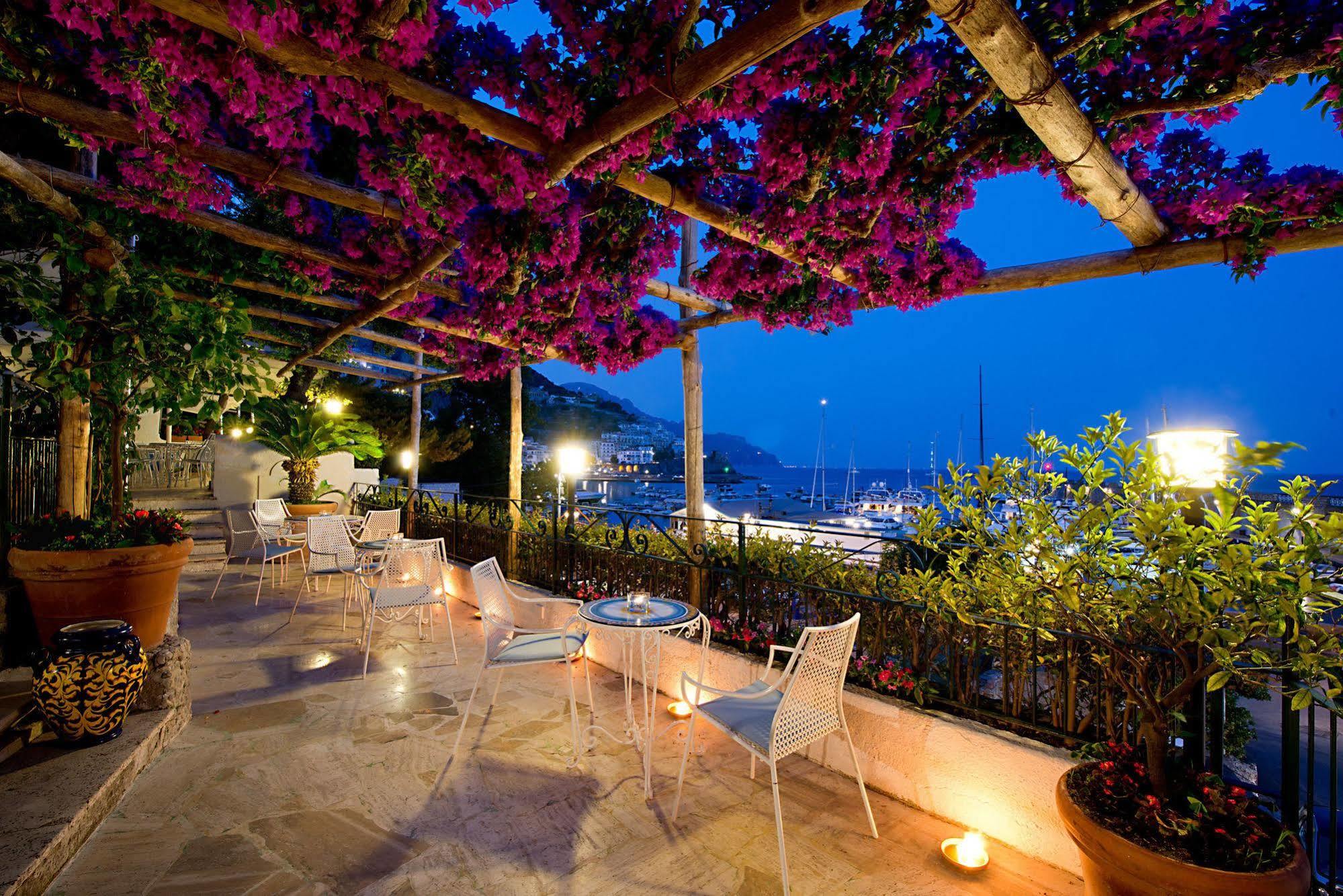 Hotel Aurora Amalfi Eksteriør bilde